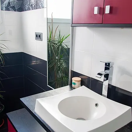 Apartment Atic
